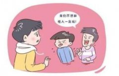 婴儿伸舌头是什么原因?